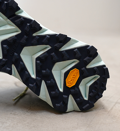 【ALTRA】アルトラ women's Mont Blanc "Deep Teal"