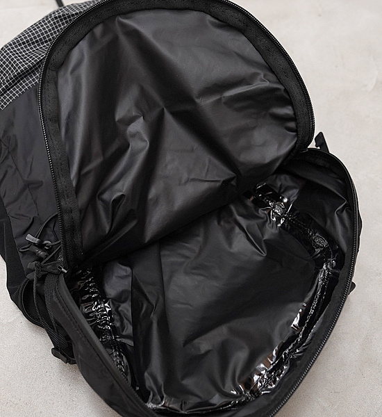 【Matador】マタドール Freefly 16 Packable Backpack "Black"