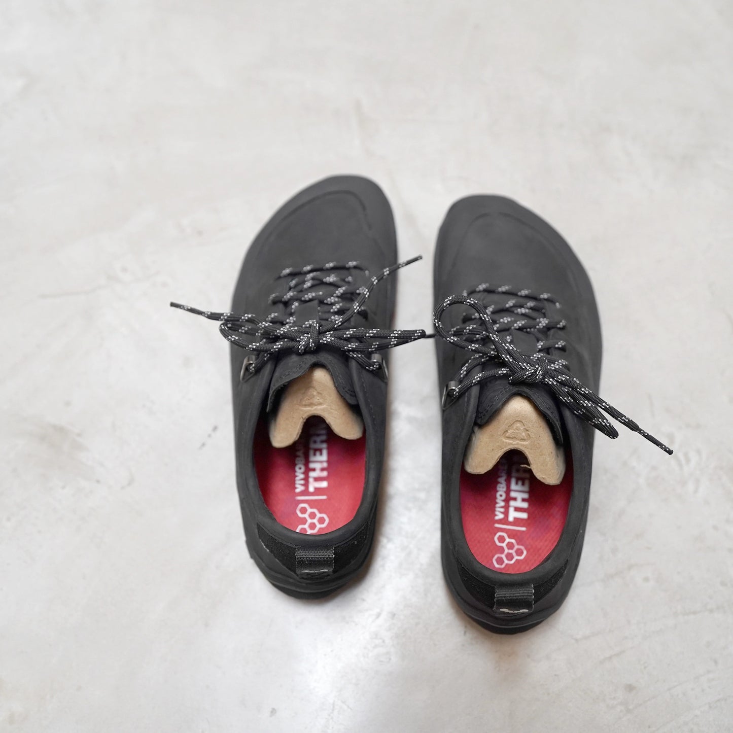 【VIVOBAREFOOT】ヴィヴォ ベアフット men's Tracker Leather AT Low "2Color"