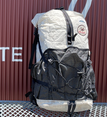 ▽Return to the mountains【Yosemite】OMINE Wappen "Beige"