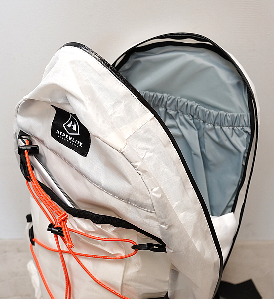 【Hyperlite Mountain Gear】ハイパーライトマウンテンギア DAYBREAK ULTRALIGHT DAYPACK "White"