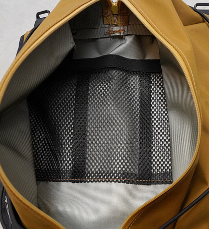 【yamarokko】ヤマロッコ ZOMA 7.5L Main Compartment "2Color"