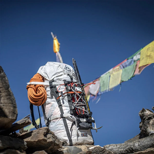 【Hyperlite Mountain Gear】ハイパーライトマウンテンギア Halka 55 ”White”