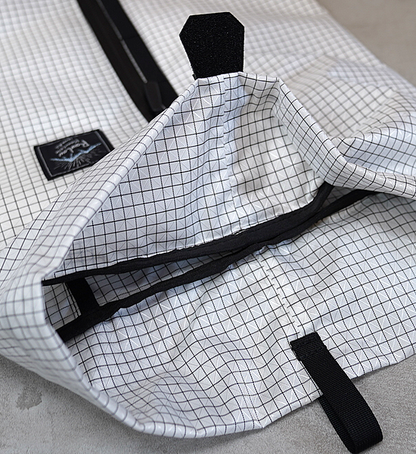 【RawLow Mountain Works】ロウロウマウンテンワークス Cocoon Pack SPECTRA "4Color"