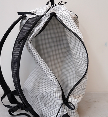 【RawLow Mountain Works】ロウロウマウンテンワークス Cocoon Pack SPECTRA "4Color"