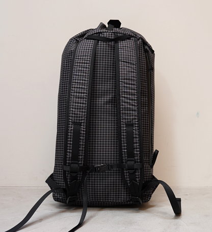 【RawLow Mountain Works】ロウロウマウンテンワークス Cocoon Pack SPECTRA "4Color"