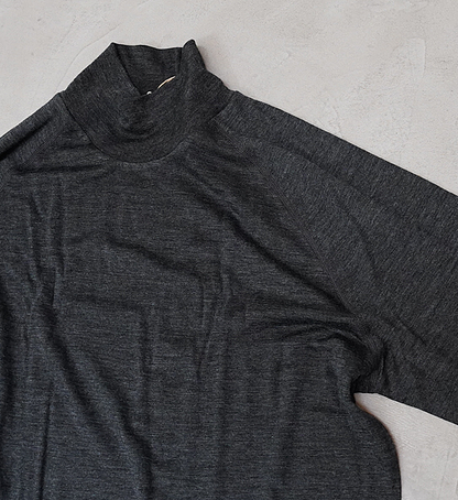 【HOUDINI】フーディニ men's Activist Turtleneck "True Black"