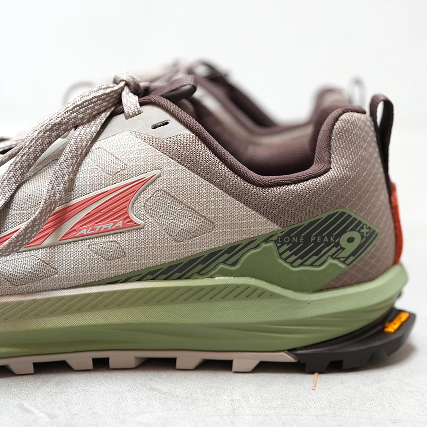 【ALTRA】アルトラ men's Lone Peak 9+ "2Color"