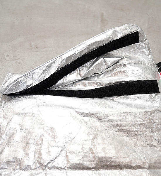 【BIG SKY】ビッグスカイ Insulated Pouch Small "Silver" ※ネコポス可