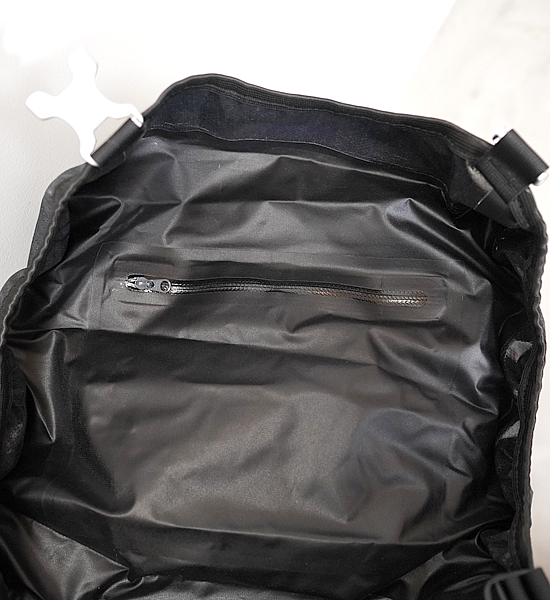 【crux】クラックス AK70 "Black"