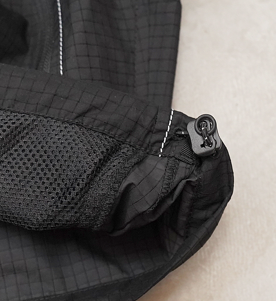 【and wander】アンドワンダー men's breath rip pullover jacket "Black"