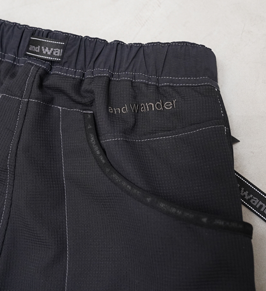 【and wander】アンドワンダー men's vent pants "2Color"