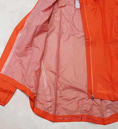 【Rab】ラブ women's Cinder Phantom Jacket "2Color"