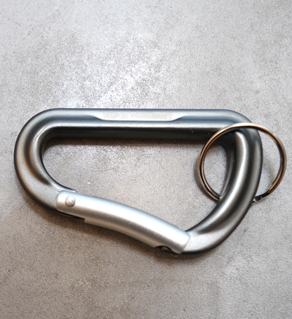 【Mountain Research】マウンテンリサーチ Carabiners "アルマイト・ステルスブラック" ※ネコポス可