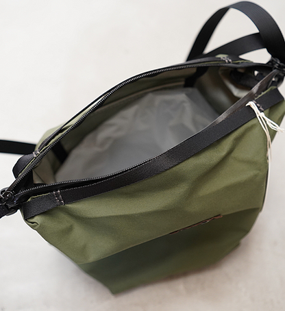 【Okara/ai nitta】オカラアイニッタ Tomte "4Color" ※ネコポス可