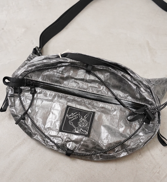 【RawLow Mountain Works】ロウロウマウンテンワークス 2023 Zodiac Limited Bunny Hendrix Nuts Pack DCF "3Color"