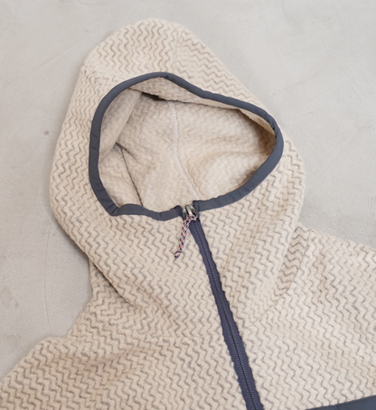 【patagonia】パタゴニア men's R1 Air Full-Zip Hoody "2Color"