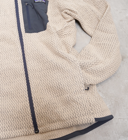 【patagonia】パタゴニア men's R1 Air Full-Zip Hoody "2Color"
