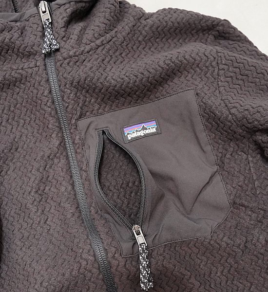 【patagonia】パタゴニア K's R1 Air Full-Zip Hoody "2Color"