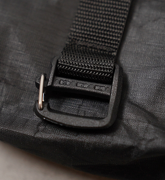 【Hyperlite Mountain Gear】ハイパーライトマウンテンギア Shoulder Pocket "2Color"