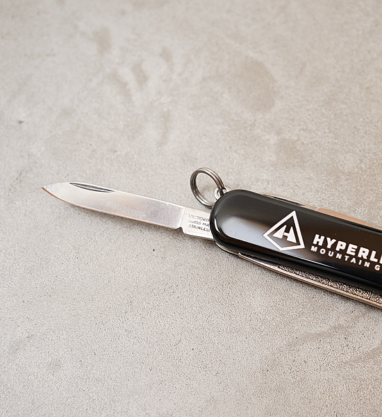 【Hyperlite Mountain Gear】ハイパーライトマウンテンギア Victorinox Swiss Army Classic SD "Black" ※ネコポス可