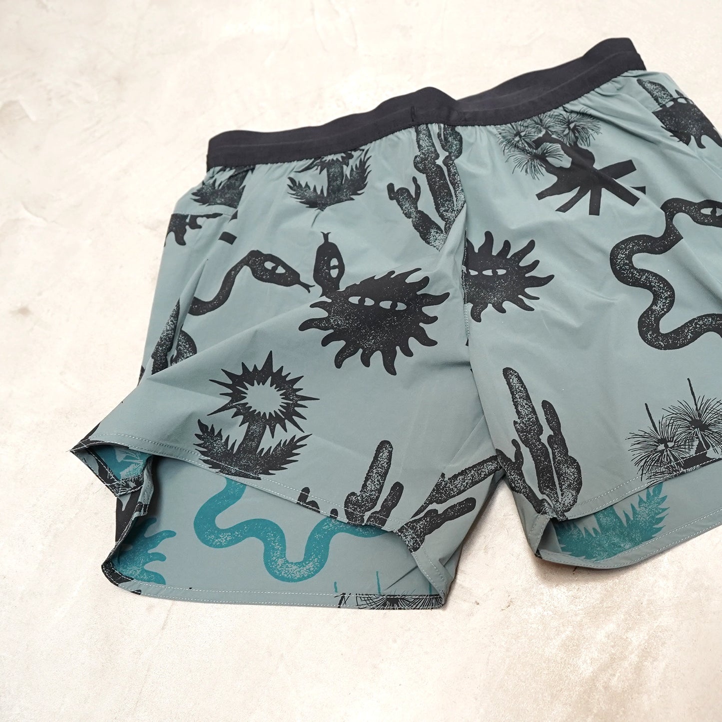 【ROARK RUN AMOK】ロアークランアモック men's Alta 5 "2Color" ※ネコポス可