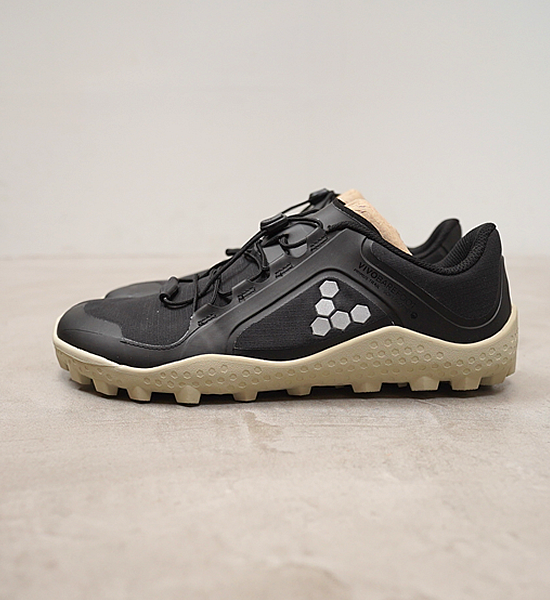 【VIVOBAREFOOT】ビボベアフット men's Primus Trail Ⅲ All Weather SG "Obsidian"