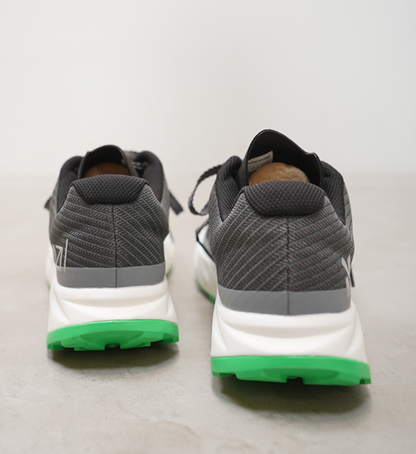 【NNormal】ノーマル unisex Kjerag 5 "Black×Green"