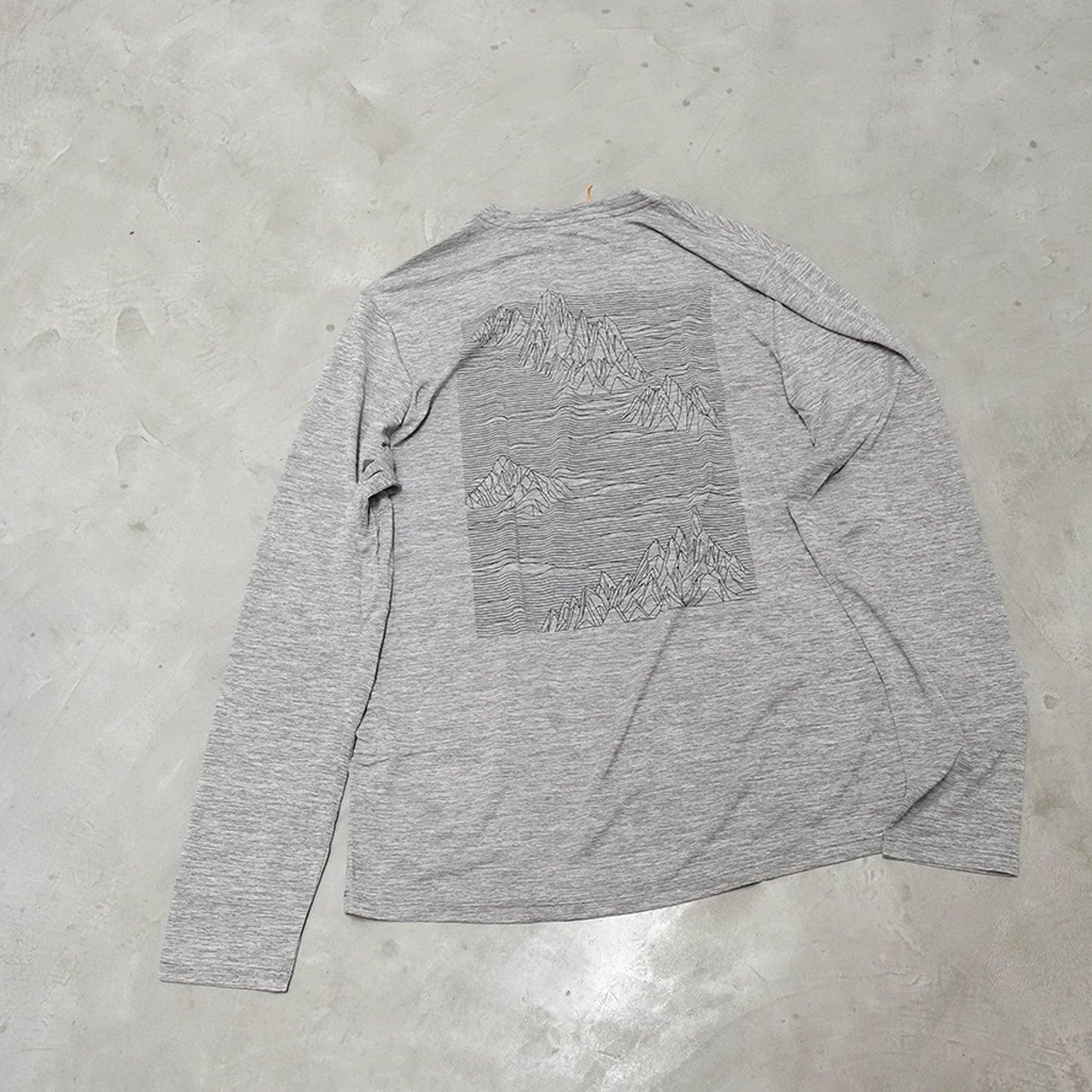 【patagonia】パタゴニア men's Long-Sleeved Capilene Cool Daily Shirt - Strataspire "FEA" ※ネコポス可