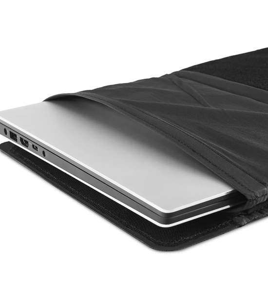 【Matador】マタドール Laptop Base Layer "Charcoal"