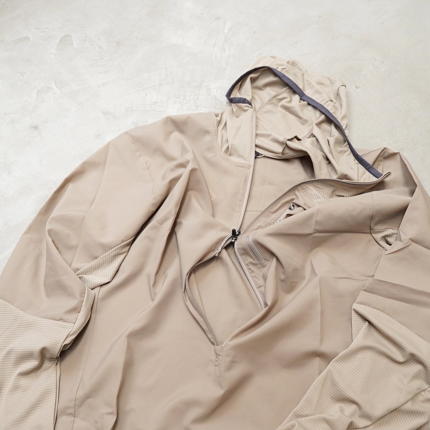 【patagonia】パタゴニア men's Airshed Pro P/O "2Color"