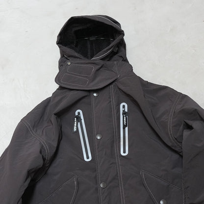 【and wander】アンドワンダー women's Fishtail Octa Coat "Black"