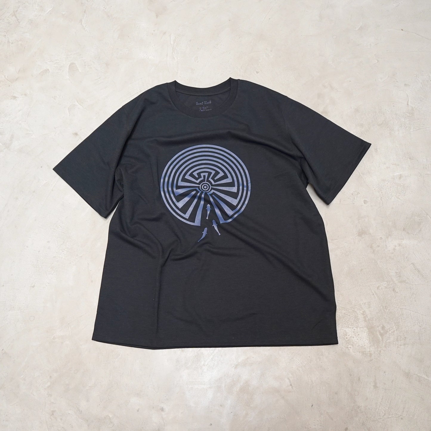 【South2 West8】サウスツーウエストエイト men's S/S Crew Neck Tee - Maze "2Color" ※ネコポス可