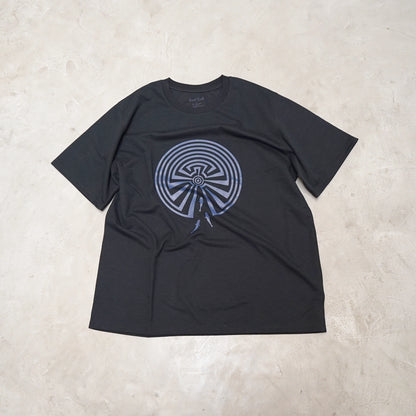 【South2 West8】サウスツーウエストエイト men's S/S Crew Neck Tee - Maze "2Color" ※ネコポス可