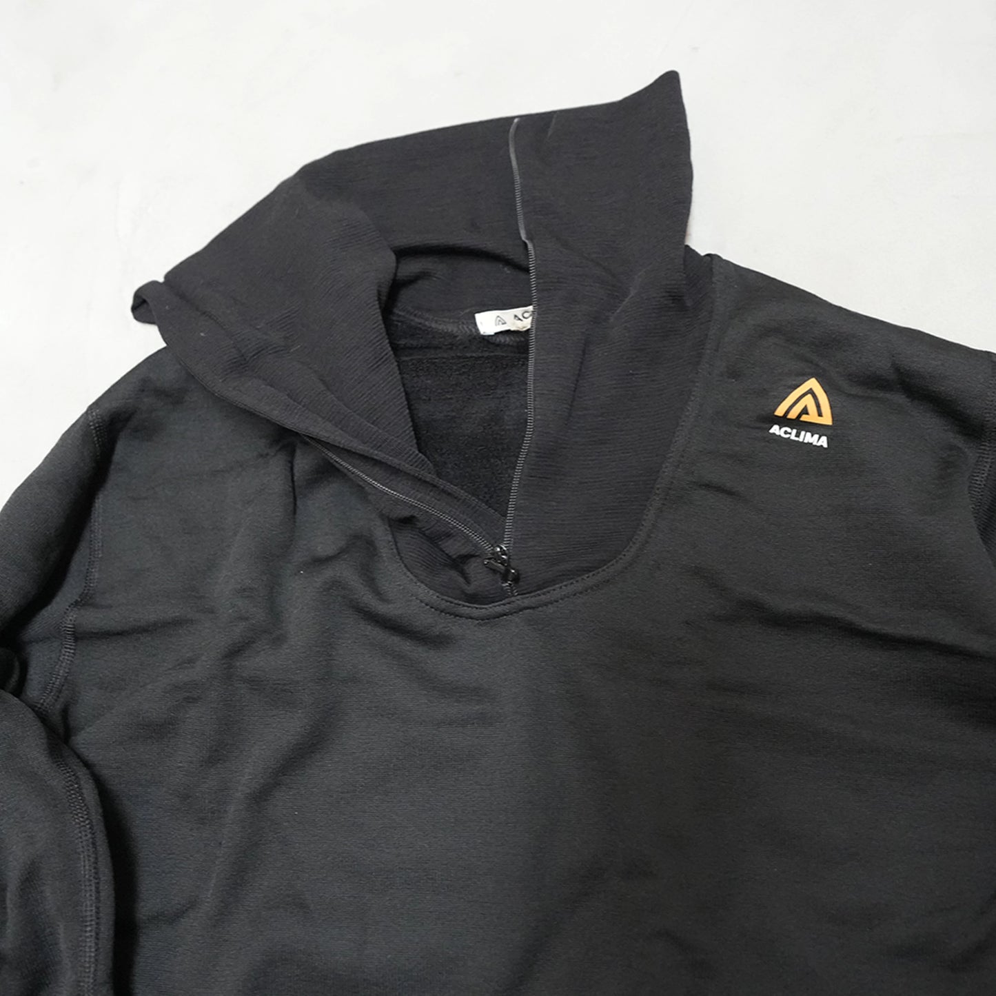 【ACLIMA】アクリマ men's Hotwool Polo Zip "Jet Black"