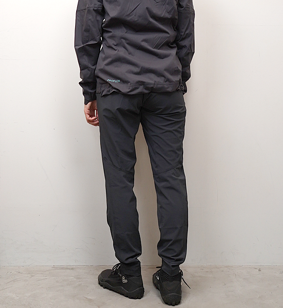 【Rab】ラブ women's Momentum Pants "Beluga" ※ネコポス可