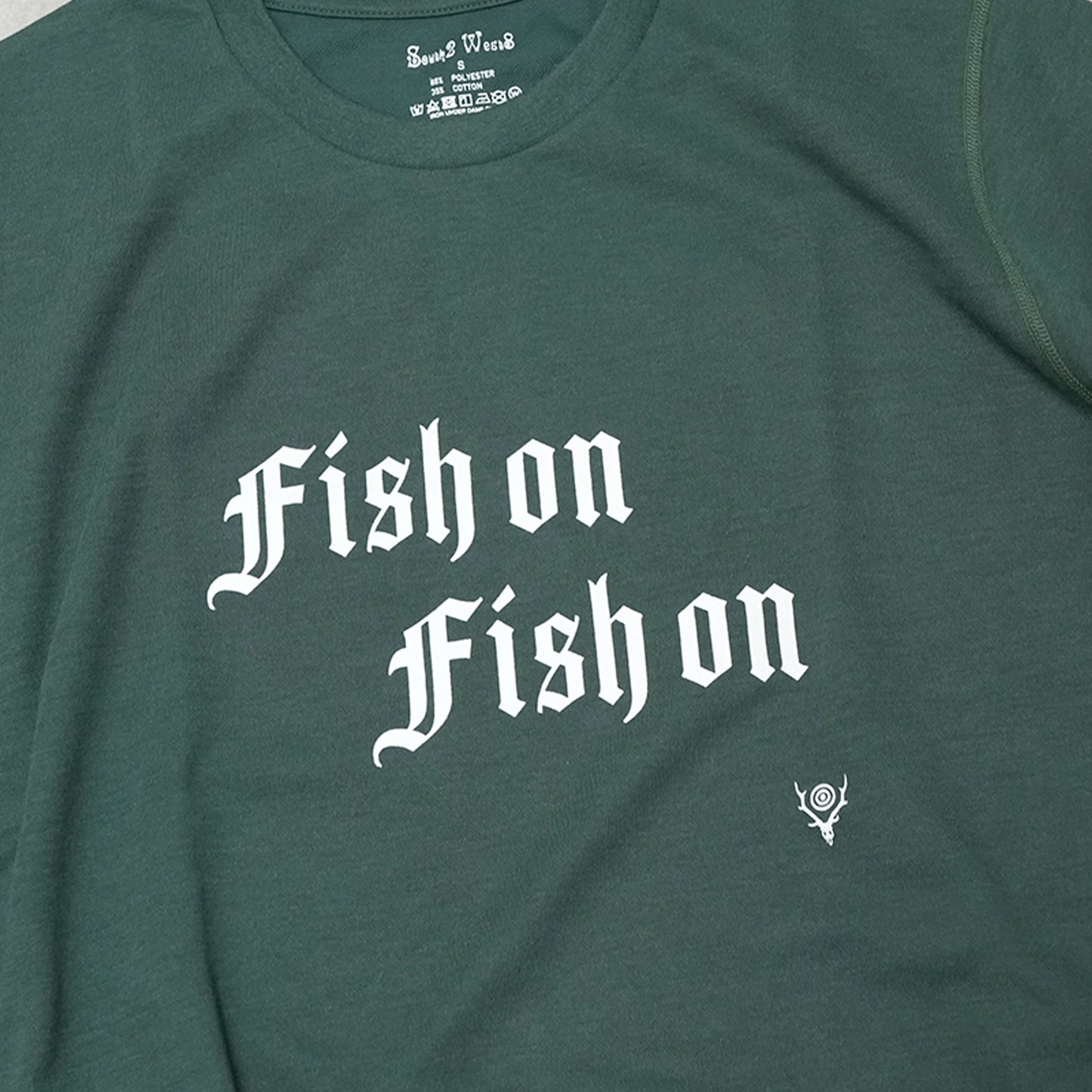 【South2 West8】サウスツーウエストエイト men's S/S Crew Neck Tee - FISH ON "Green"