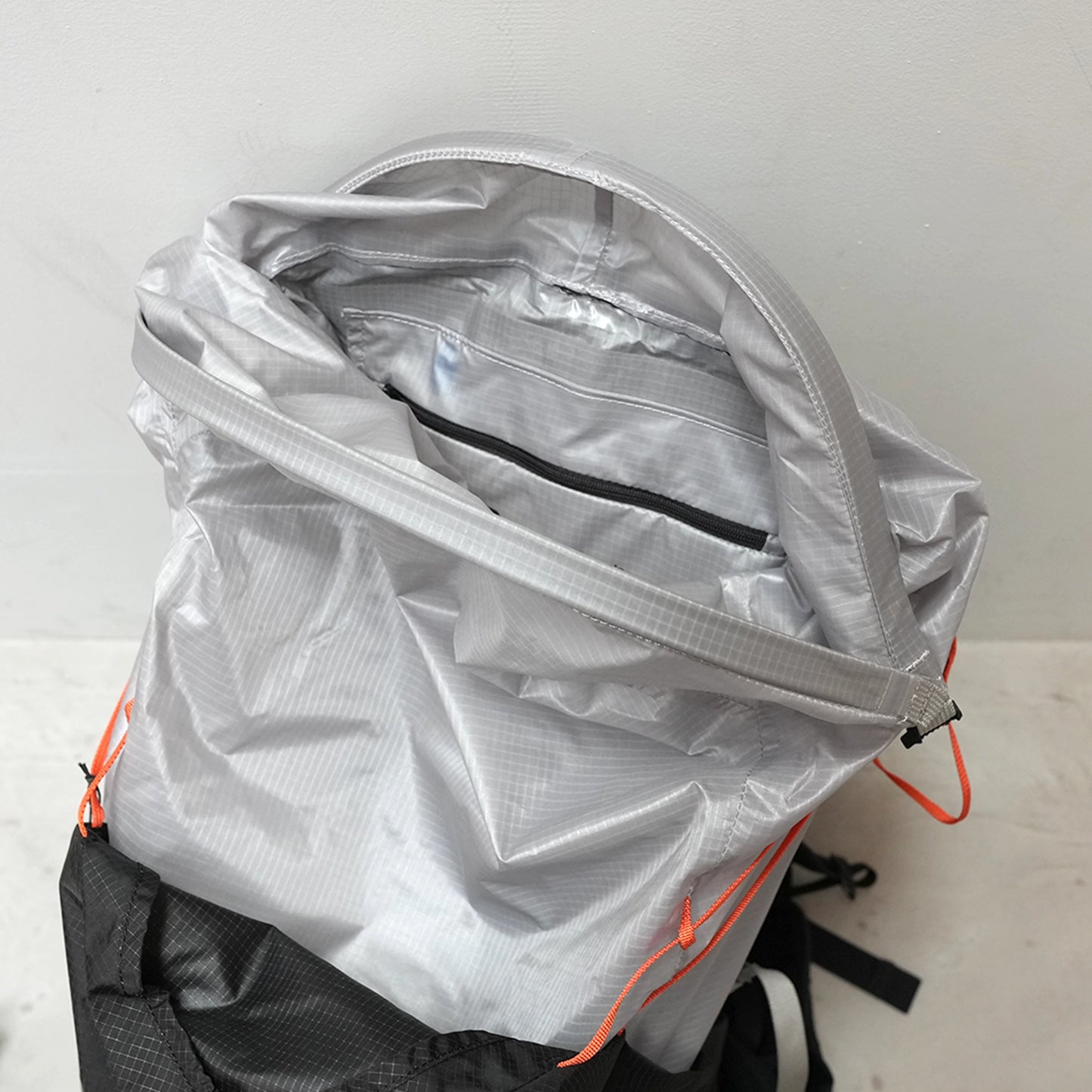 【Rab】ラブ men's Syclon XP 40 "Black×Dark Pewter"