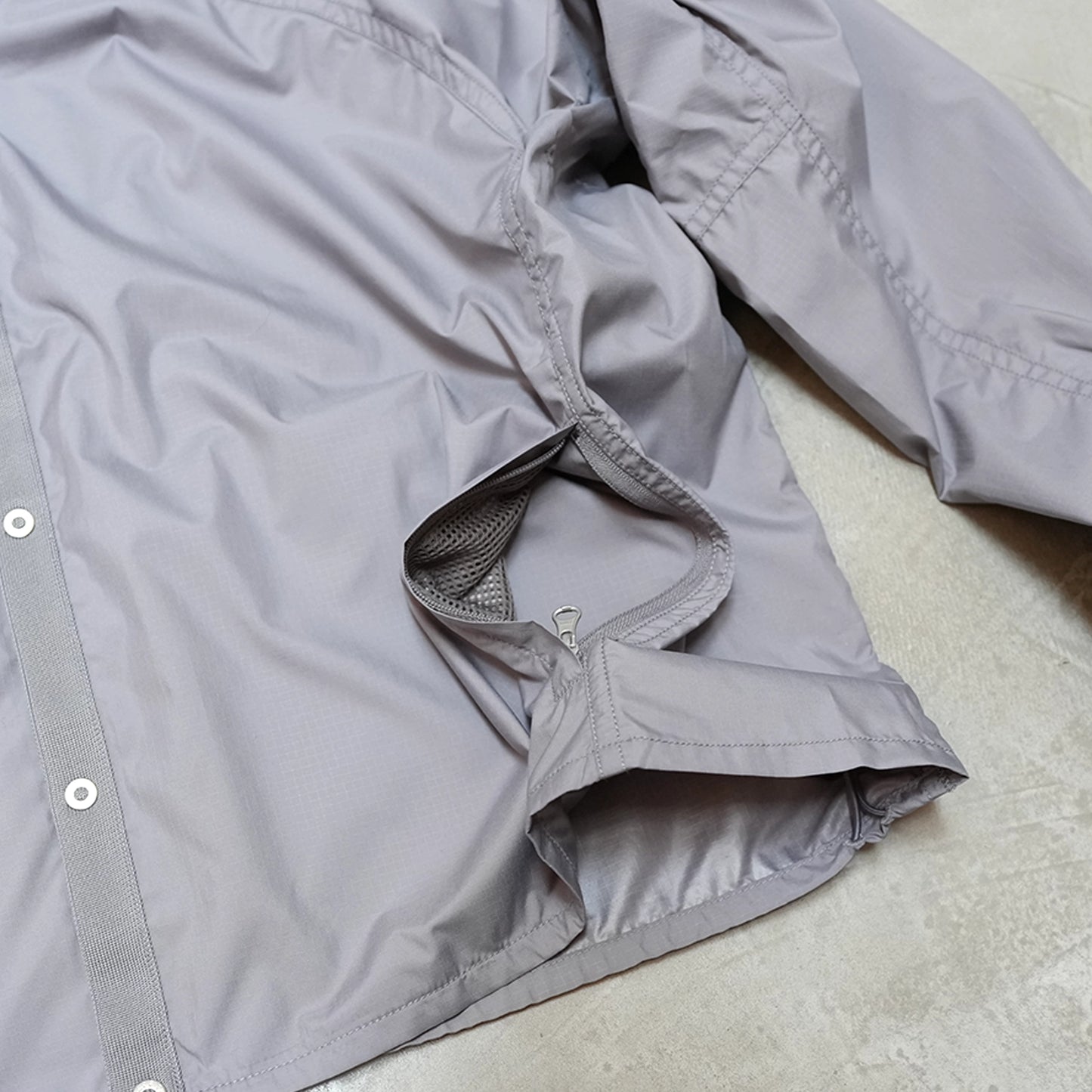 【THE NORTH FACE Purple Label】ノースフェイスパープルレーベル  women's PERTEX QUANTUM Mountain Wind Cardigan "2Color"