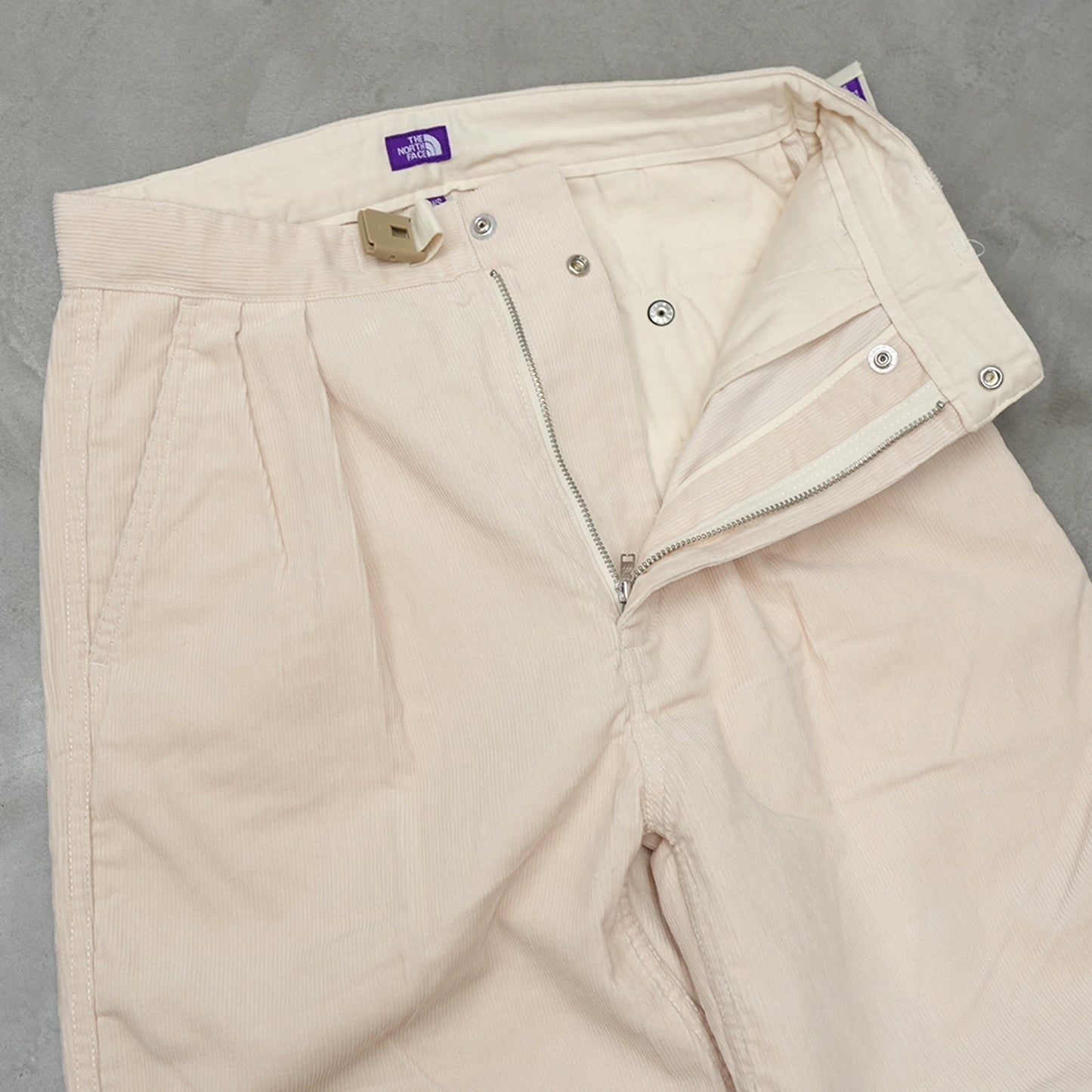 【THE NORTH FACE Purple Label】ノースフェイスパープルレーベル men's Corduroy Wide Straight Field Pants "Ivory"