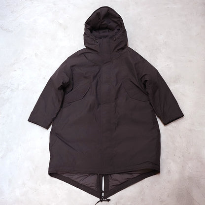 【nanamica】ナナミカ women's GORE-TEX Long Down Coat "Black"
