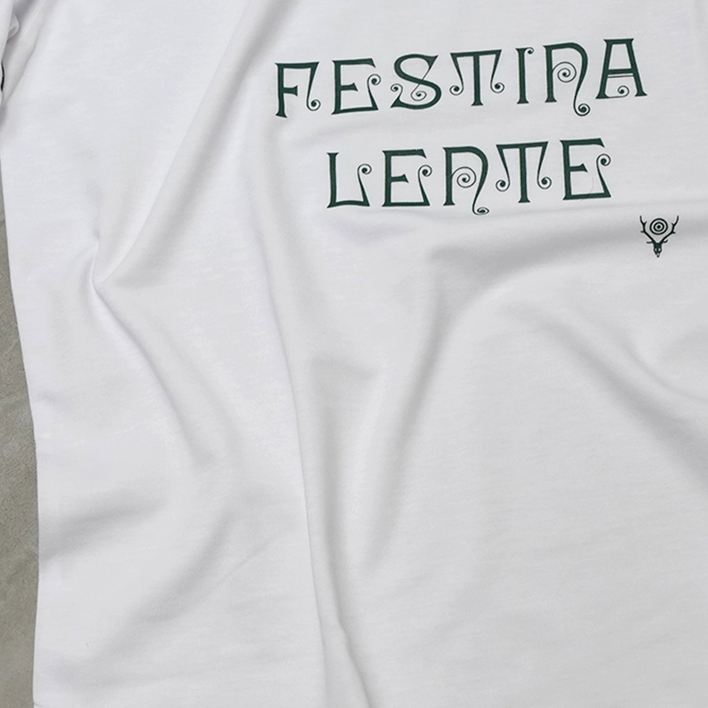 【South2 West8】サウスツーウエストエイト men's S/S Crew Neck Tee - FESTINA LENTE "White"