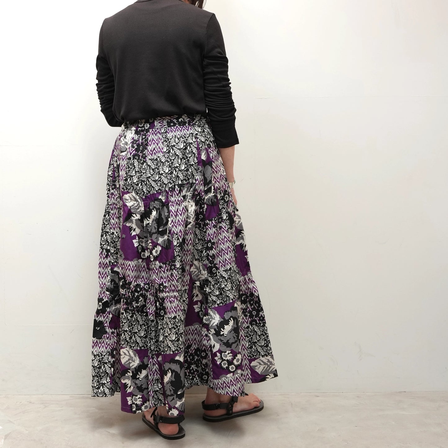 【THE NORTH FACE Purple Label】ノースフェイスパープルレーベル women's Flower Printed Field Tiered Skirt "Floral Patchwork"