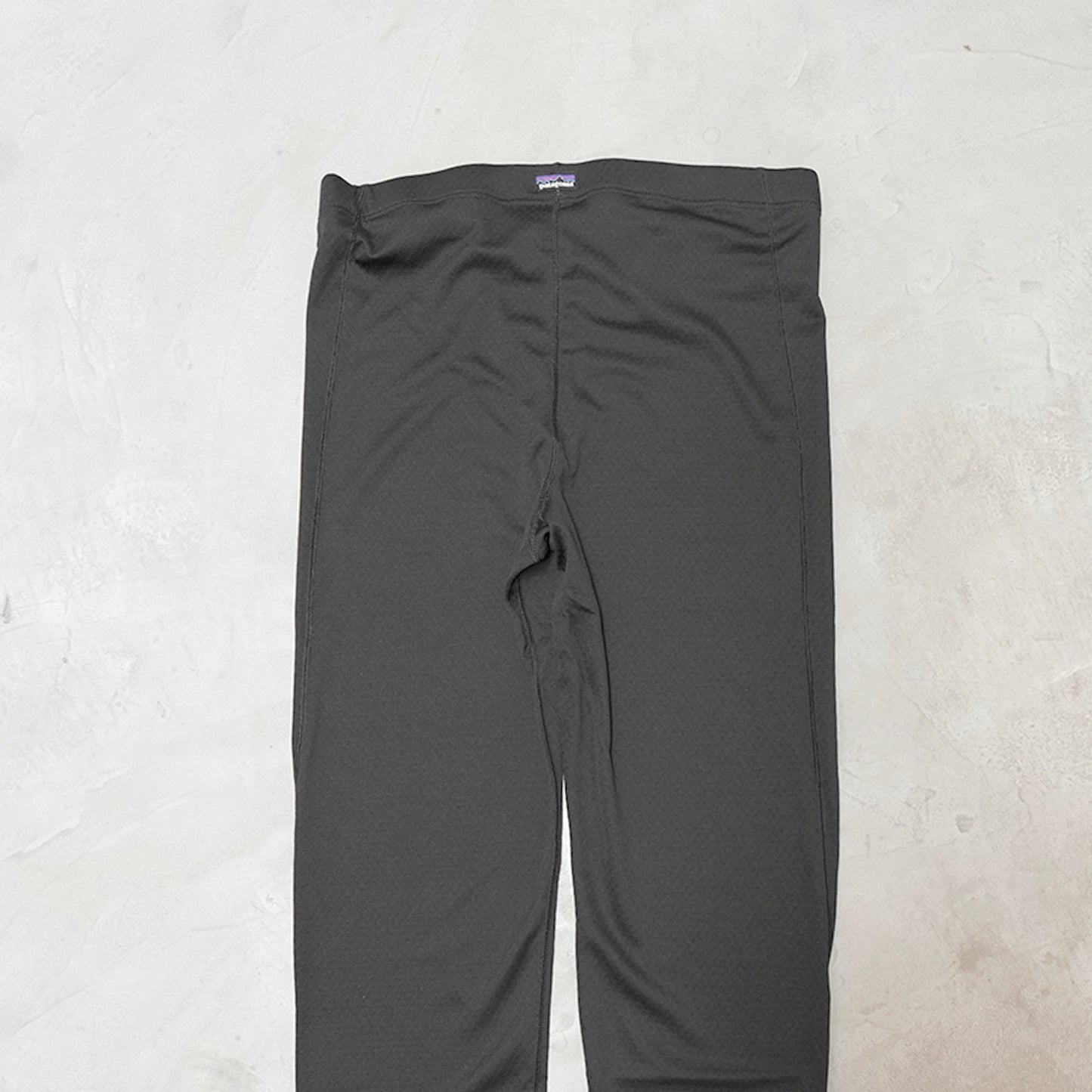 【patagonia】パタゴニア Kids Capilene Midweight Bottoms "Black" ※ネコポス可