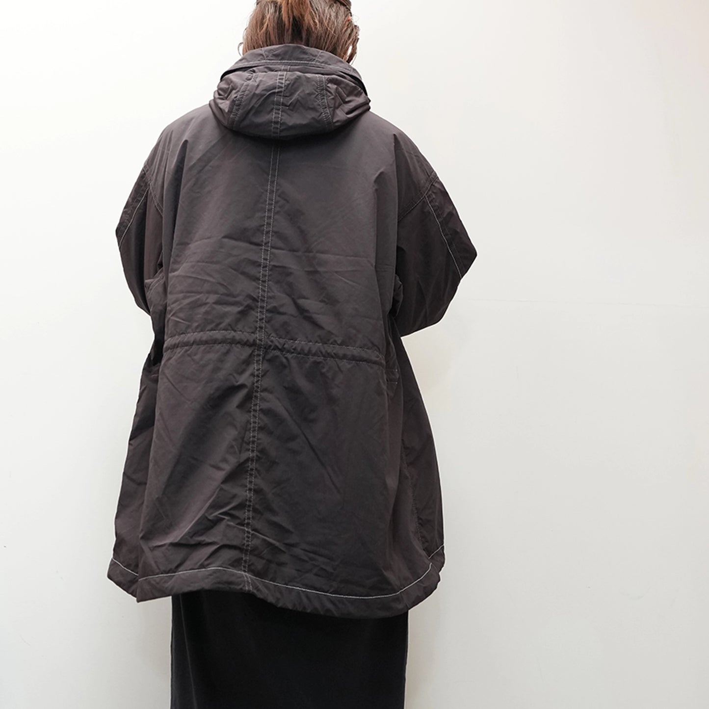 【and wander】アンドワンダー women's Fishtail Octa Coat "Black"