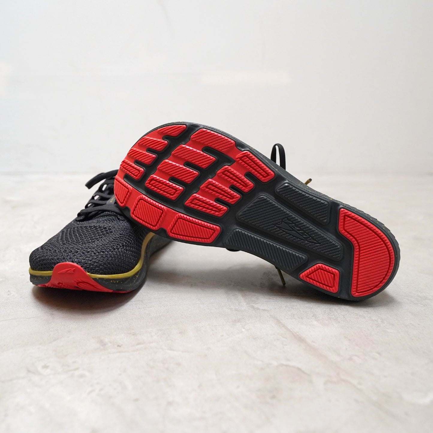 【ALTRA】アルトラ men's Escalante Racer 2 Tokyo "Black×Gold"