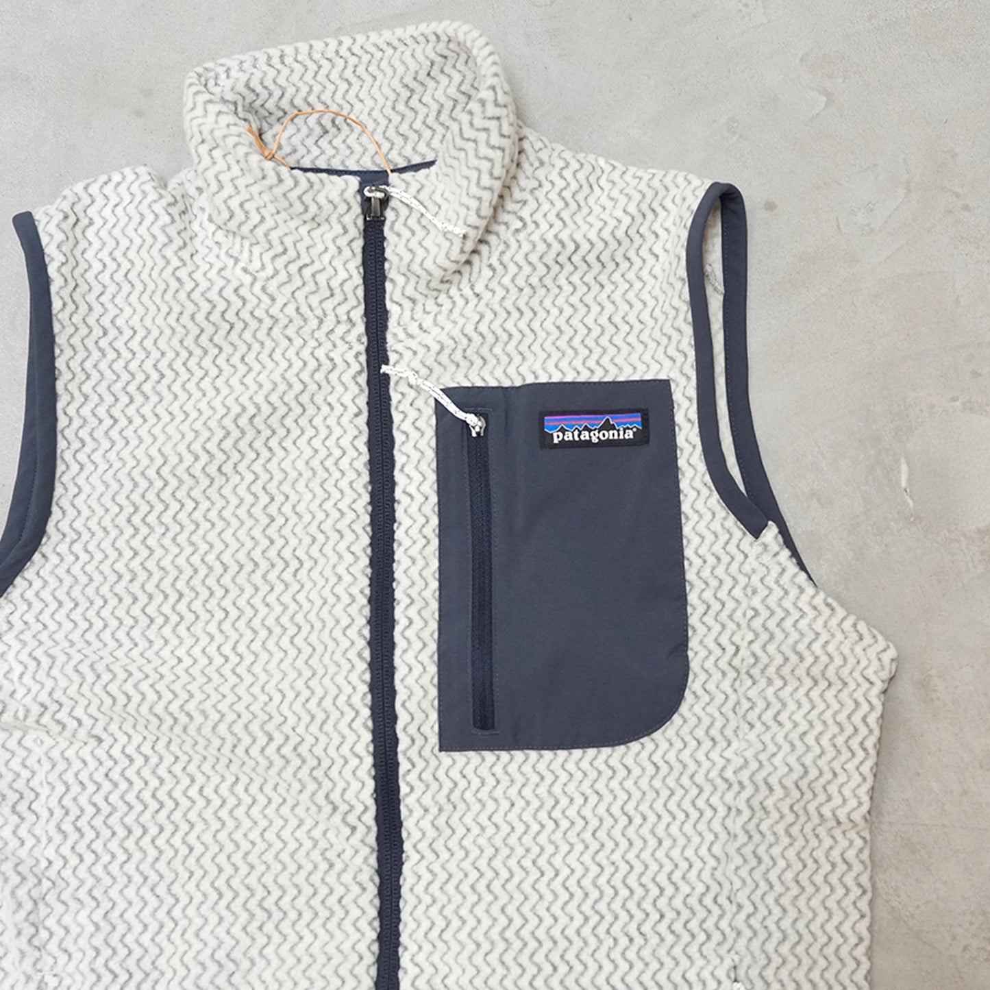 【patagonia】パタゴニア women's R1 Air Fleece Vest "2Color"