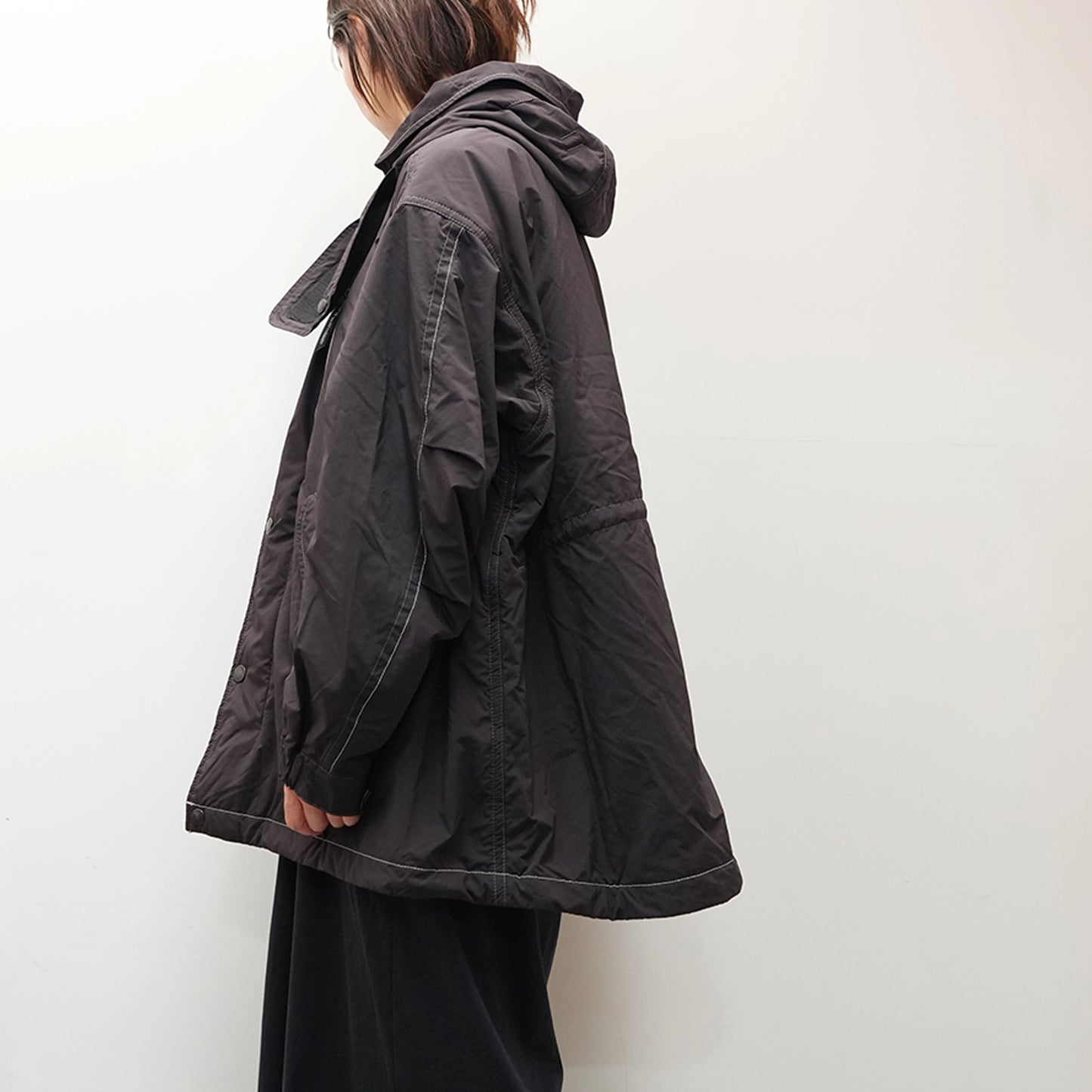 【and wander】アンドワンダー women's Fishtail Octa Coat "Black"