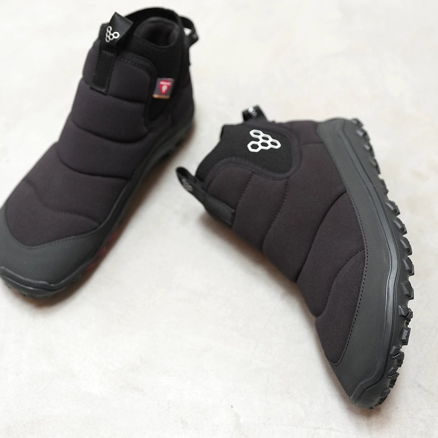 【VIVOBAREFOOT】ヴィヴォ ベアフット women's Explorer Mid "Obsidian"