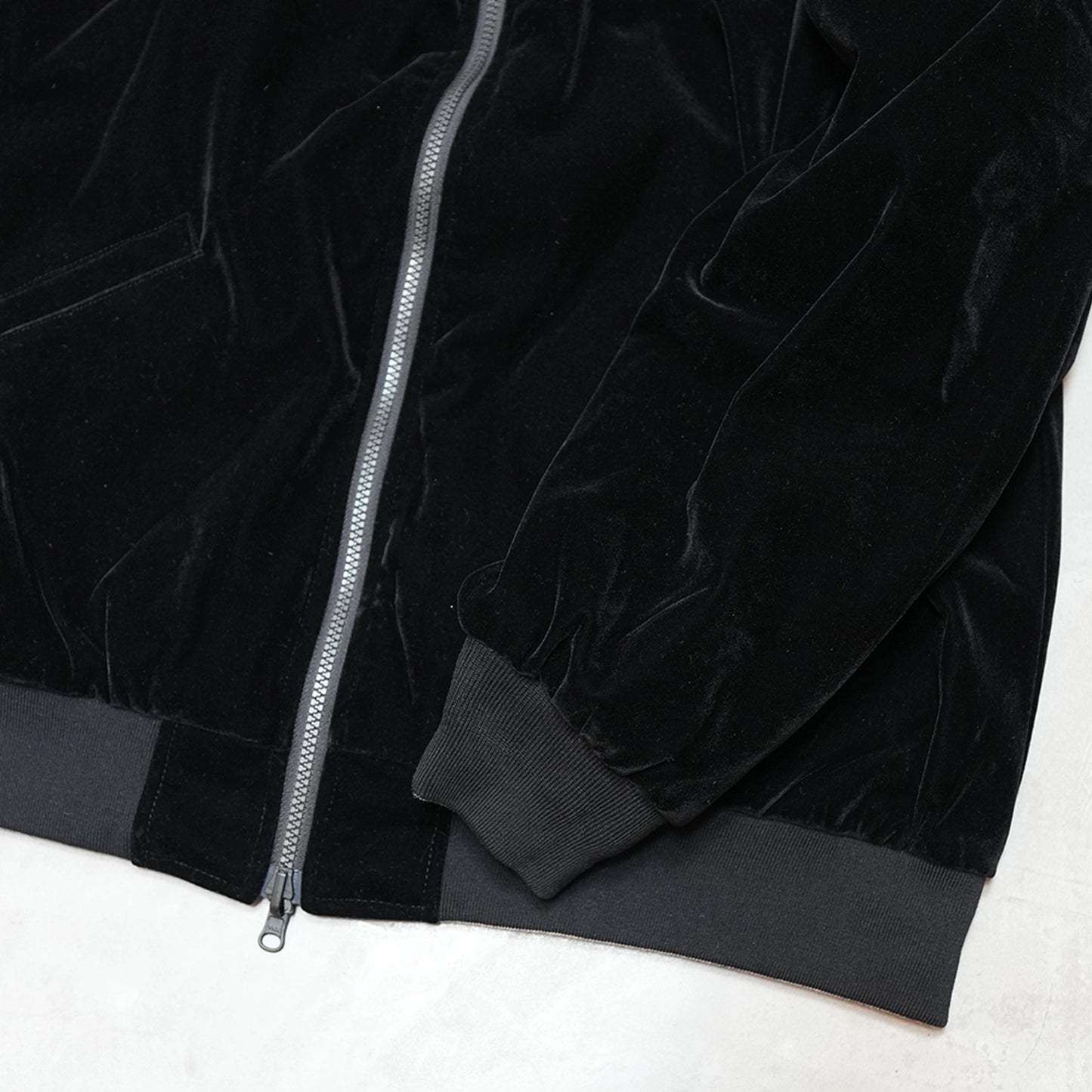 【TAION】タイオン unisex Japan Special Reversible Sukajan Down Jacket "Black×Silver×Beige"